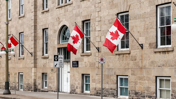 �������� ������ ������������� �� ������� ���������� �� � ���� ������� ������