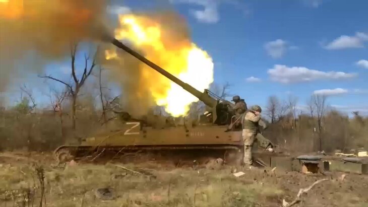 ����� ������ ��� � ������� ����������� �������� 2 300 �������