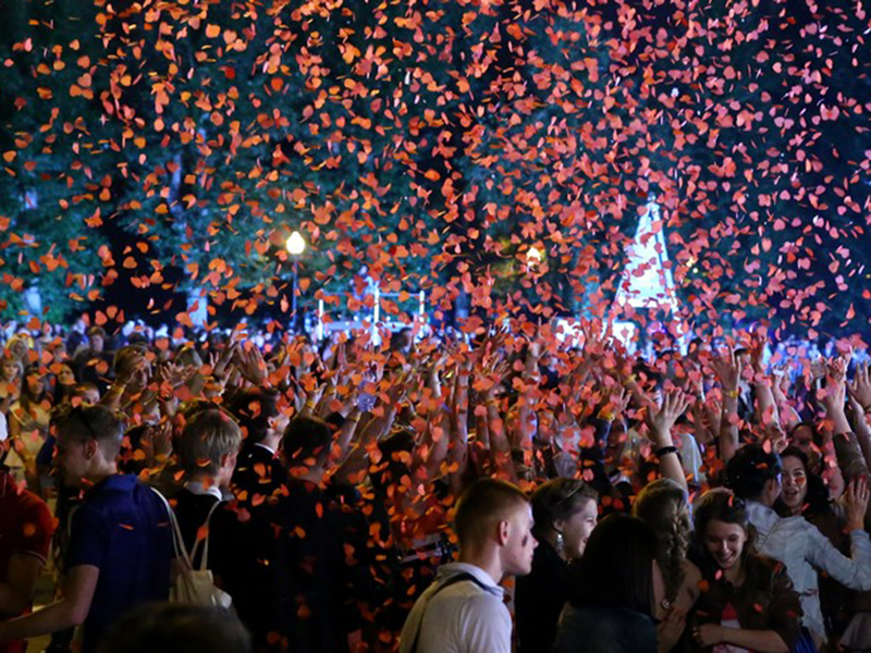 ������ 50 ����� ������� ������� ������� � ��������� ������� � ������