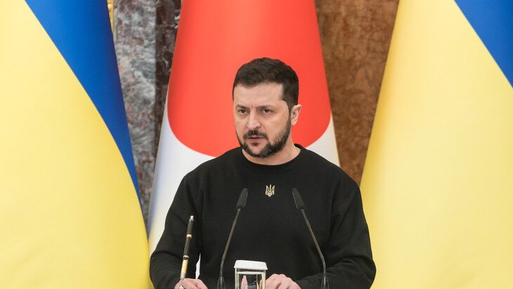 ��������� ��������� ���� ����������� � �����