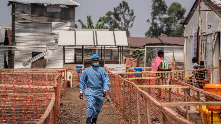 ����� 140 ������� ������� �� ����������� ������� � �����