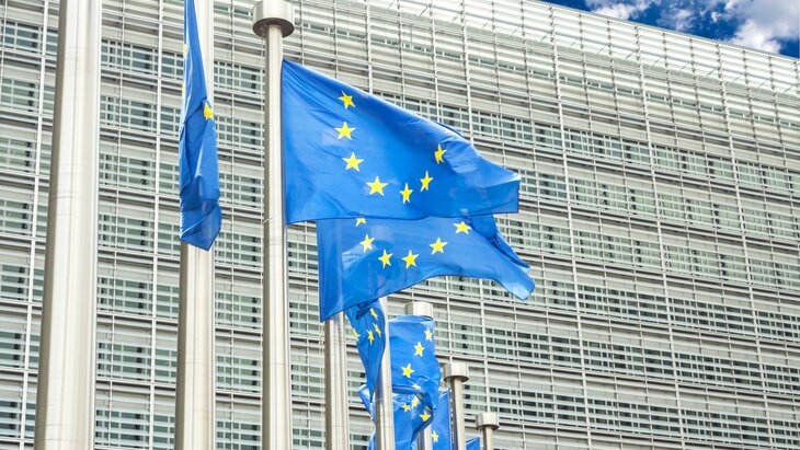 ����� 200 ���������� � ����������� ���� ������� � ����� ����� ������� �� ������ ��