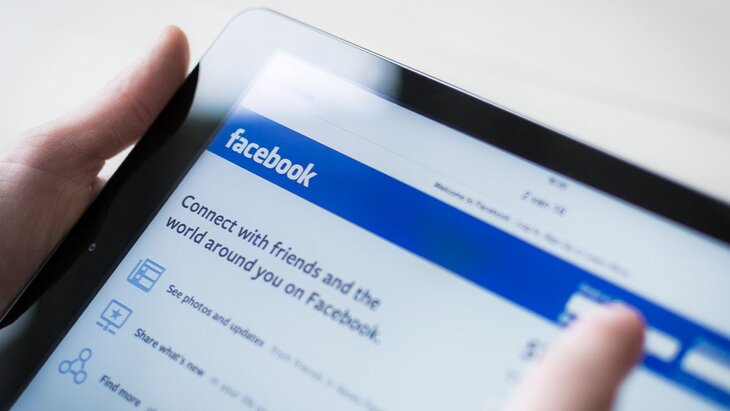 ���� ��������� � ������ �������� Facebook � Instagram