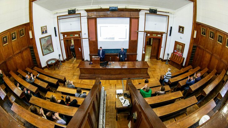 ���� ������ ����� ����������� ������������ � ���������� �������