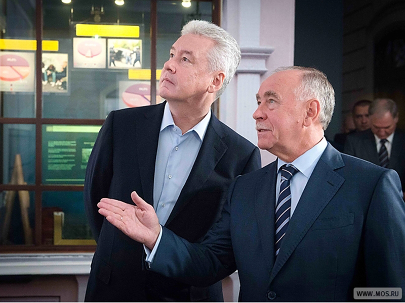 ������� ������ ������ � ����������� ������������ ������� ��� ������