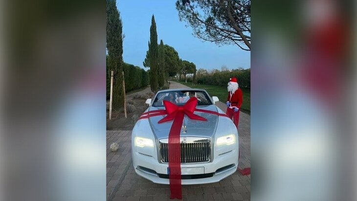 ������� ��������� ������� �������� ���������� Rolls-Royce �� ���������