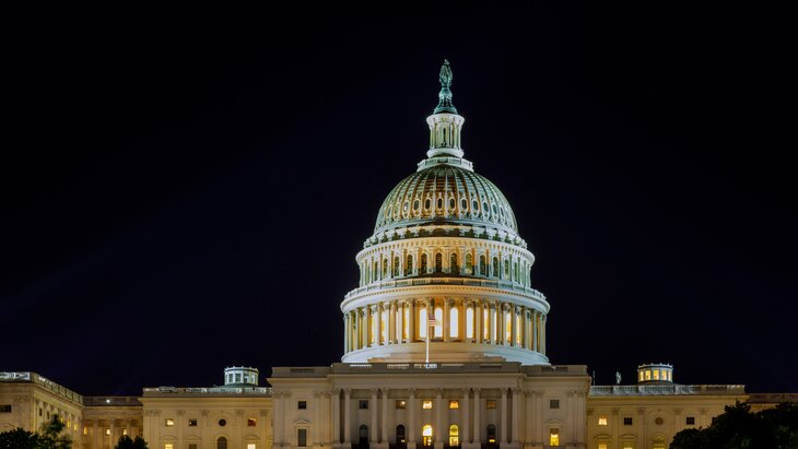 ������������� ������������ �������� ������������� �� ����� � ������� ������