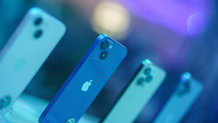 Apple    1,5  iPhone -    