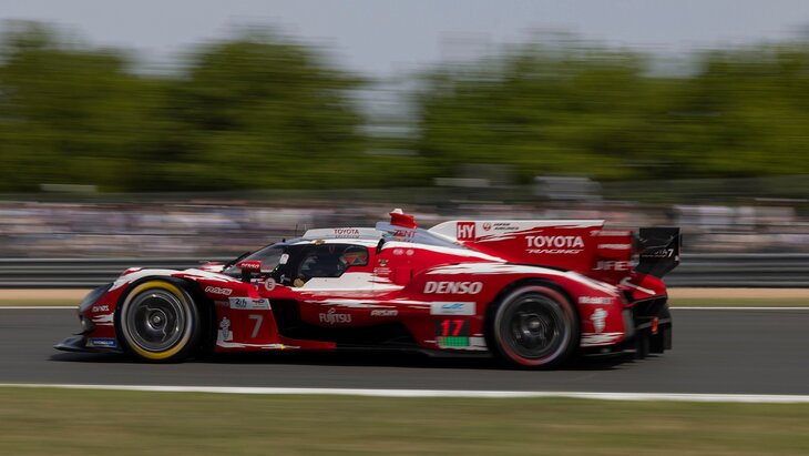 ������ Toyota ������� �� 4 ���� ������� ����� "24 ���� ��-����"