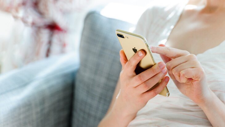   WhatsApp       IPhone