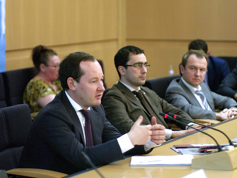 ��� ����� ������������ ������ � ������������ ��������� �� ������� ����� � ������������� ������