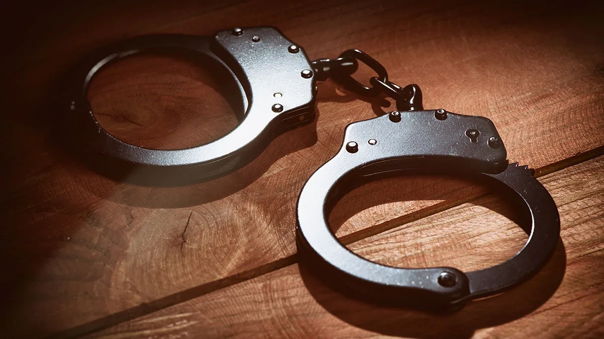 ������ ������� ����� ���������� ���� � ����� �� ������������ � �������� �� ���-������ ������