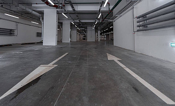 Этаж подземного паркинга продают на Новоясеневском проспекте