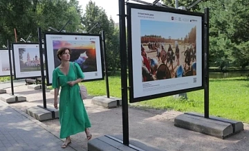 Великий Новгород показывают на фото в Воронцовском парке